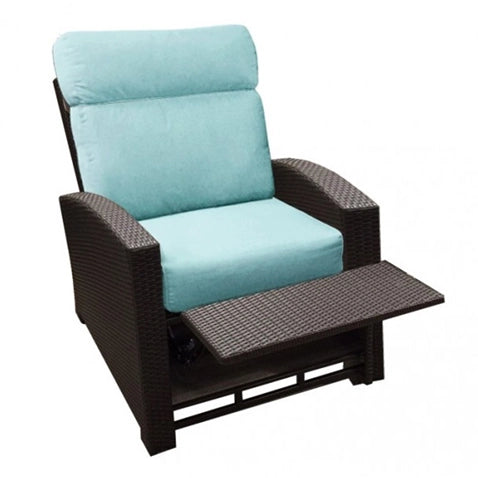 Wicker recliner